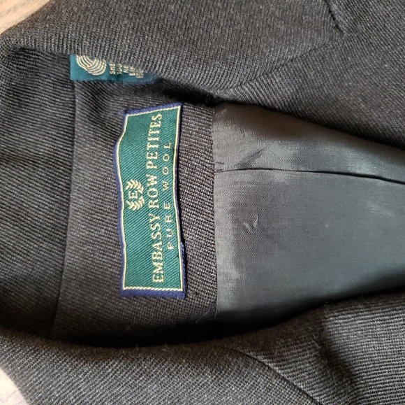 Embassy Row Petites Green Wool Blazer NWOT - Picture 3 of 7